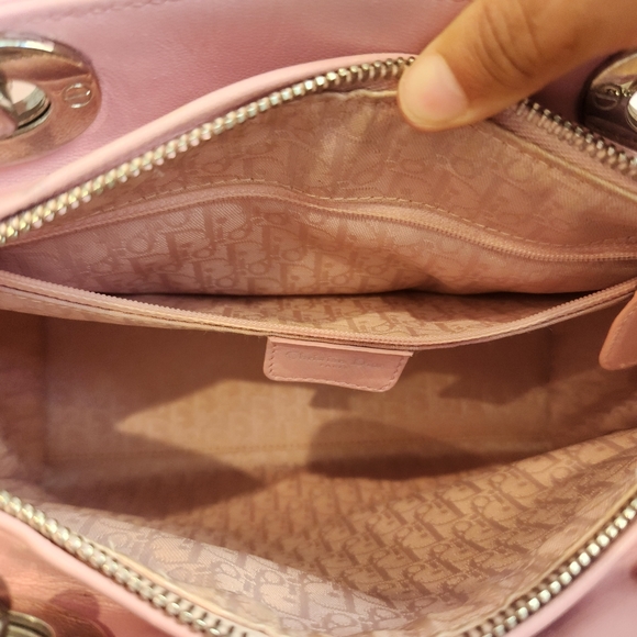 Christian Dior Pink Medium in silverware - Picture 4 of 9